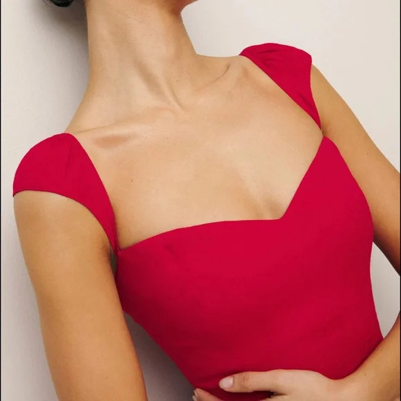 Reformation Bryson Dress in Cherry Red New Size O - Picture 14 of 14